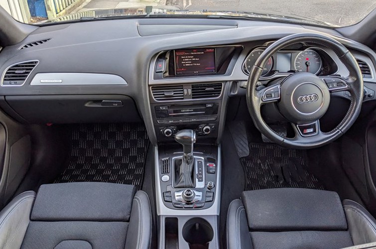 Audi A4 Avant - photo 10