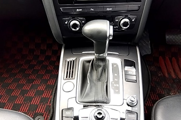 Audi A4 Avant SE - photo 7