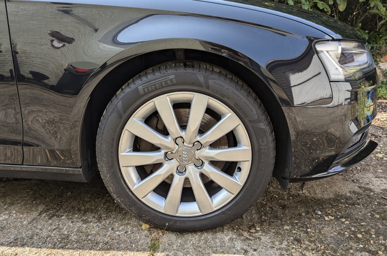 Audi A4 Avant 2014 2.0l TFSI Quattro - photo 8