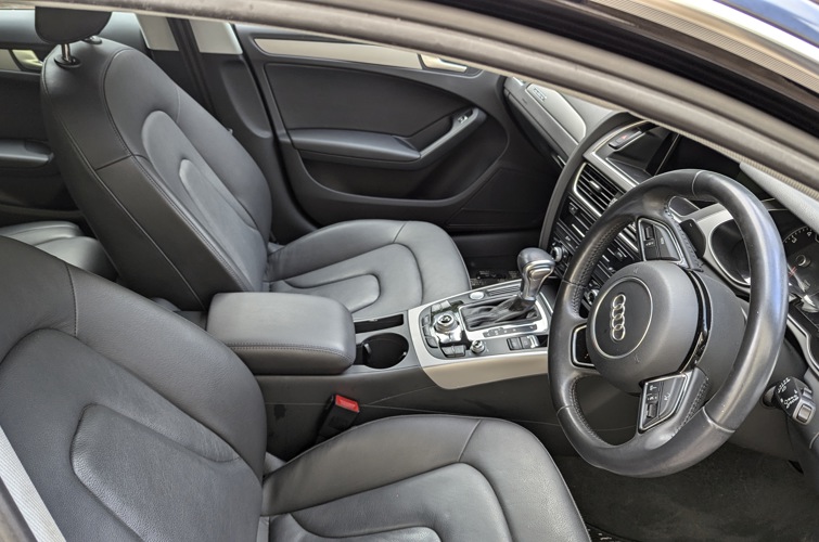 Audi A4 Avant 2014 2.0l TFSI Quattro - photo 25