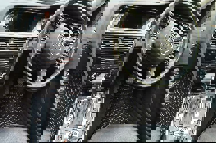 Audi A4 Avant 2014 2.0l TFSI - photo 6