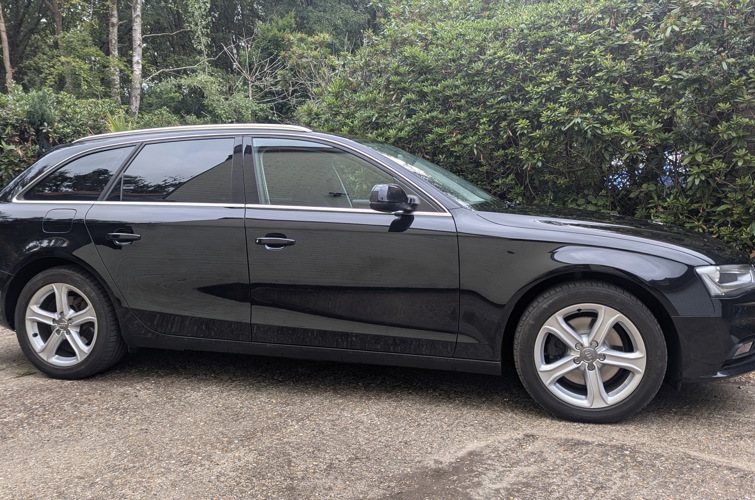 Audi A4 Avant 2014 2.0l TFSI - photo 2