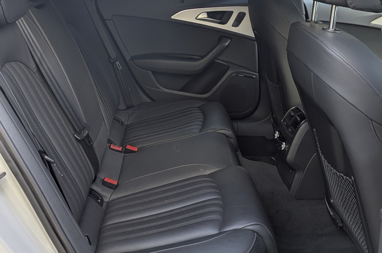 Audi A6 Avant 2014 3.0l TFSI Quattro S-Line - photo 26