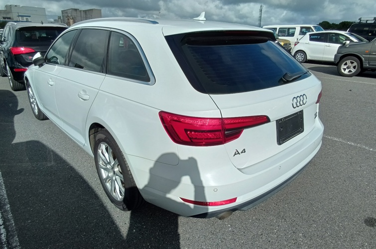 Audi A4 Avant Quattro 2016 2.0l TFSI - photo 10