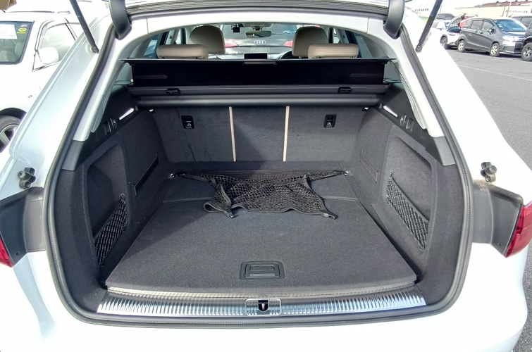 Audi A4 Avant Quattro 2016 2.0l TFSI - photo 12