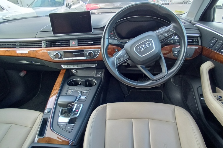 Audi A4 Avant Quattro 2016 2.0l TFSI - photo 14